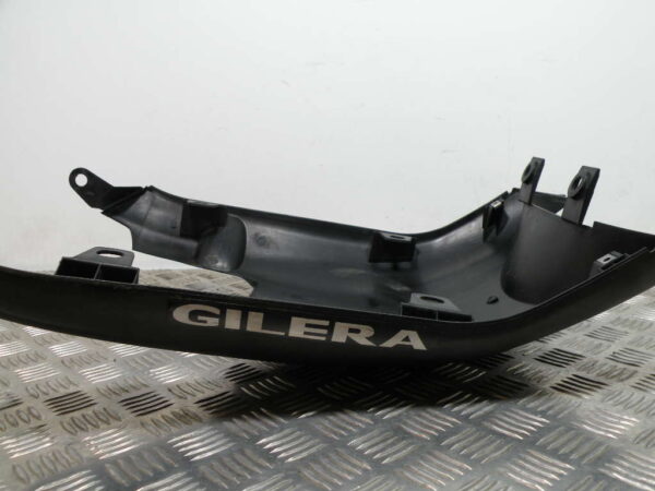 Sabot bas de caisse GILERA STALKER 50 2t -2010-