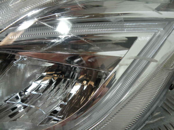 Optique / Phare avant HONDA PCX 125 4T -2016-