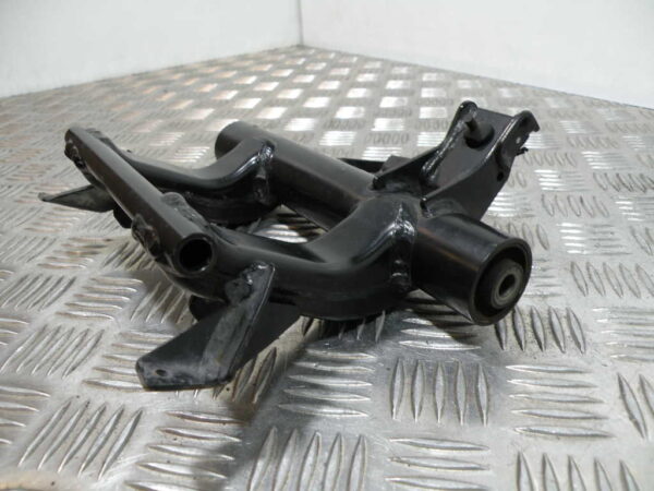 Support moteur HONDA PCX 125 4T -2016-