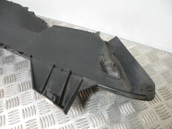 Marchepied gauche YAMAHA MAJESTY 400 4t -2009-
