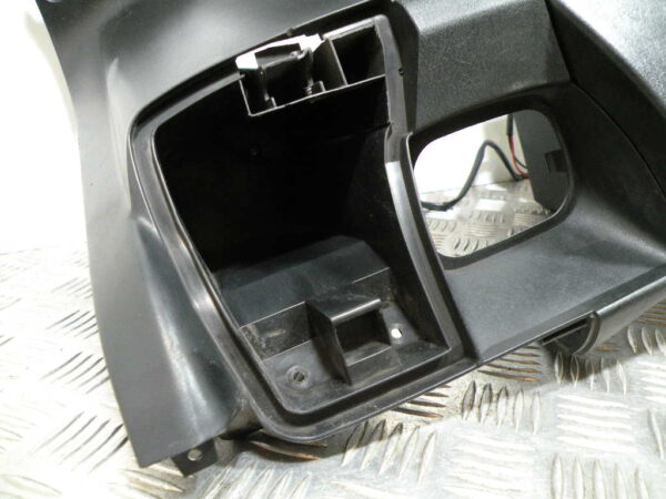 Tablier intérieur YAMAHA MAJESTY 400 4t -2009-