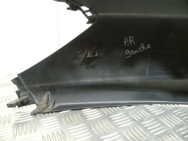 Coque arrière gauche YAMAHA MAJESTY 400 4t -2009-
