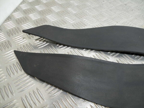 Tapis de marchepied YAMAHA MAJESTY 400 4t -2009-