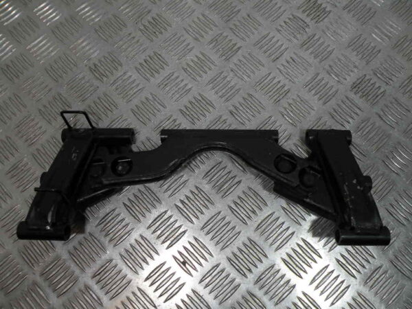 Support moteur YAMAHA MAJESTY 400 4t -2009-