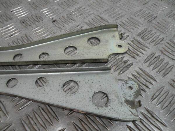 Support de marchepied YAMAHA MAJESTY 400 4t -2009-