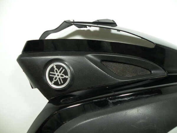 Carénage flanc avant droit YAMAHA TRICITY 125 4t -2016-
