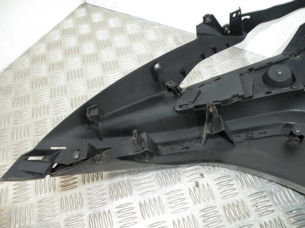Carénage flanc avant droit YAMAHA TRICITY 125 4t -2016-