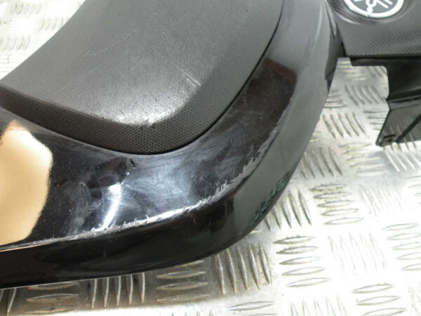 Carénage flanc avant gauche YAMAHA TRICITY 125 4t -2016-