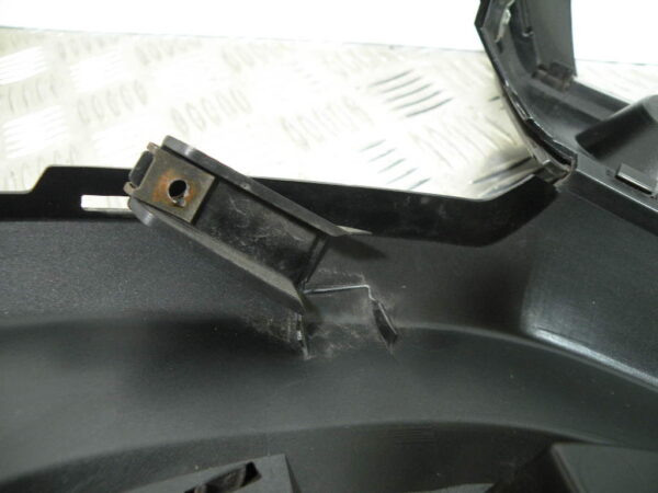 Carénage flanc avant gauche YAMAHA TRICITY 125 4t -2016-