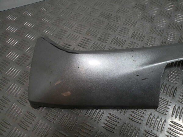Sabot bas de caisse gauche YAMAHA TRICITY 125 4t -2016-