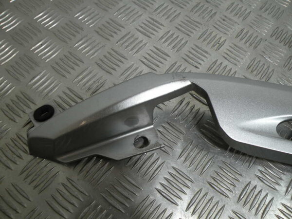 Sabot bas de caisse droit YAMAHA TRICITY 125 4t -2016-