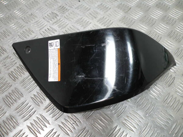 Carénage inférieur gauche YAMAHA TRICITY 125 4t -2016-