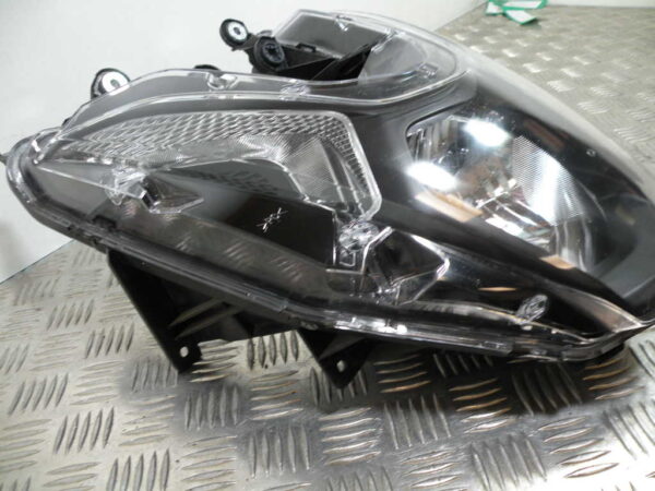 Optique phare avant YAMAHA TRICITY 125 4t -2016-
