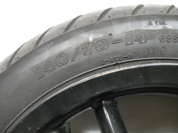Roue arrière GILERA  FUOCO 500 4t -2010-