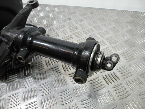 Fourche avant gauche GILERA  FUOCO 500 4t -2010-