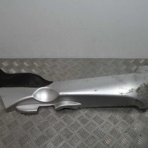 Sabot bas de caisse droit GILERA  FUOCO 500 4t -2010-