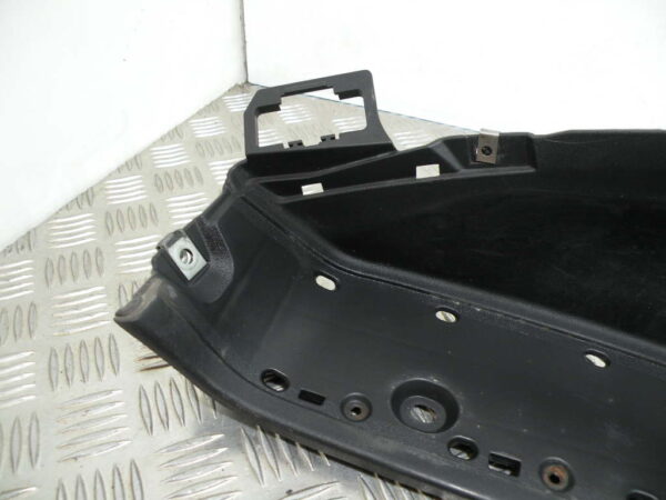 Marche pied gauche GILERA  FUOCO 500 4t -2010-