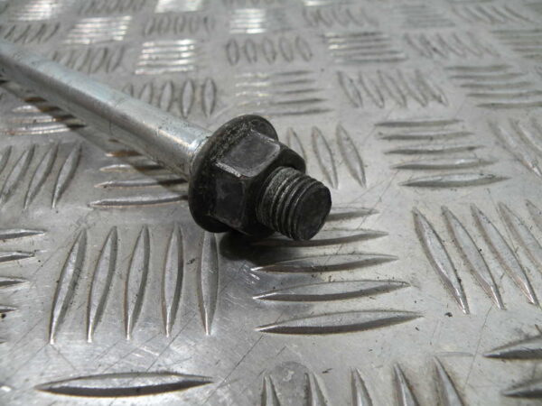 Axe moteur GILERA  FUOCO 500 4t -2010-