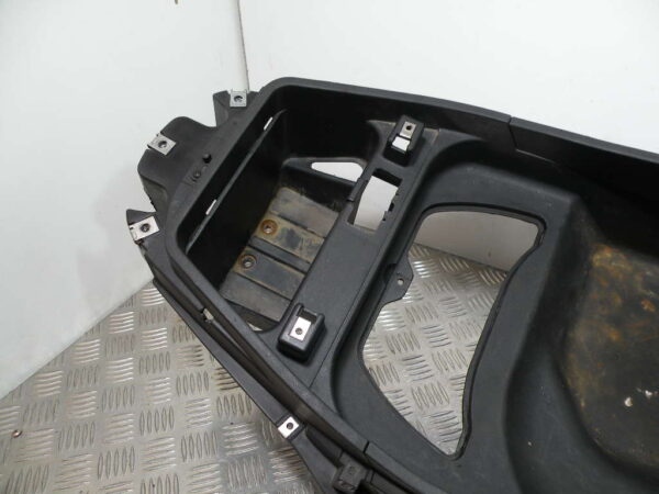 Coffre sous selle GILERA  FUOCO 500 4t -2010-