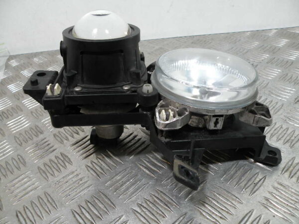 Optique / Phare avant gauche GILERA  FUOCO 500 4t -2010-