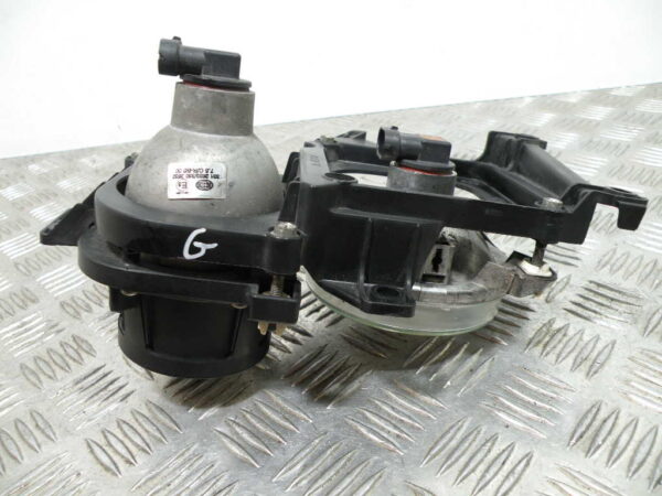 Optique / Phare avant gauche GILERA  FUOCO 500 4t -2010-