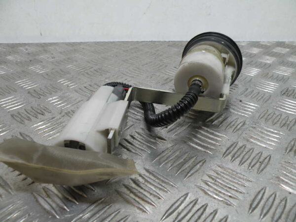 Pompe à essence GILERA  FUOCO 500 4t -2010-