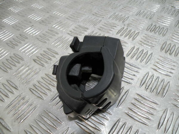 Commodo gauche GILERA  FUOCO 500 4t -2010-