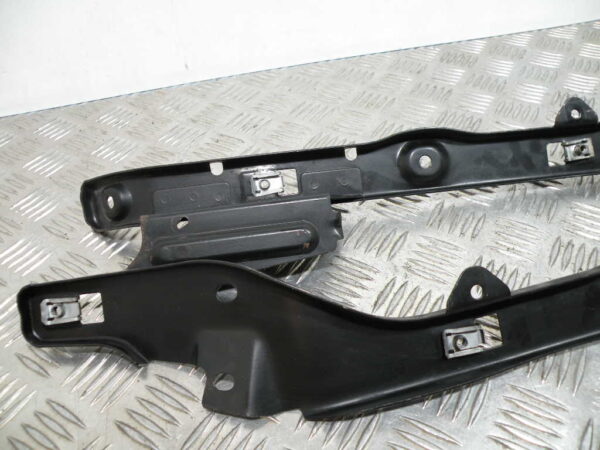 Support marchepied GILERA  FUOCO 500 4t -2010-