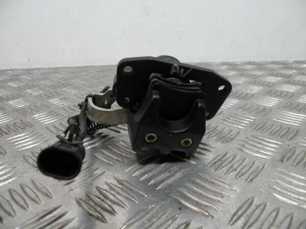 Étrier de roll lock GILERA  FUOCO 500 4t -2010-
