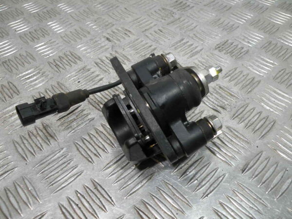Étrier de roll lock GILERA  FUOCO 500 4t -2010-