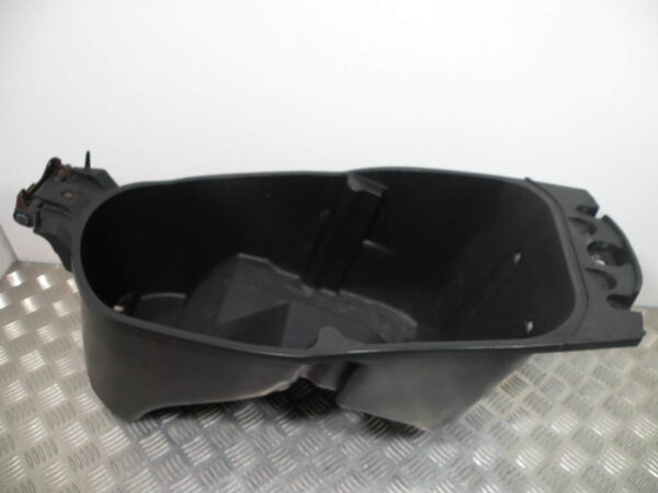 Coffre sous selle YAMAHA MAJESTY 125 4t -2003-