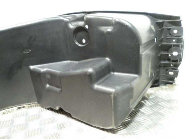 Coffre sous selle YAMAHA MAJESTY 125 4t -2003-