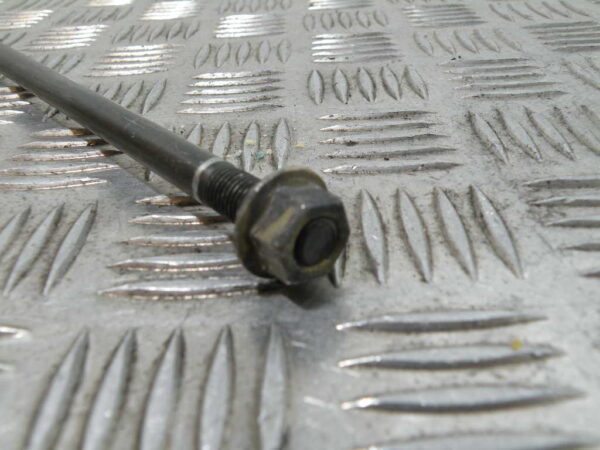 Axe moteur YAMAHA MAJESTY 125 4t -2003-