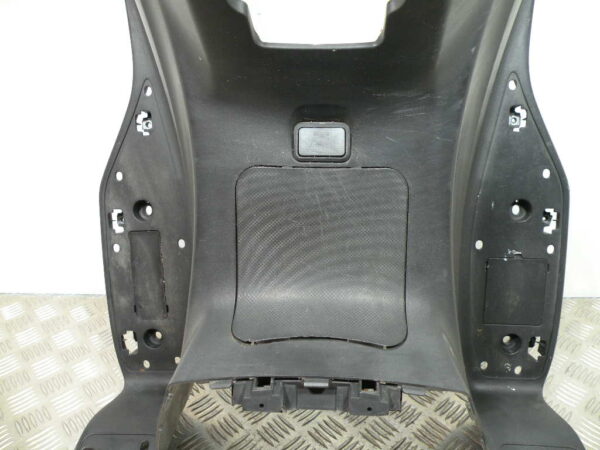 Marche pied SYM GTS 125I  4t -2014-
