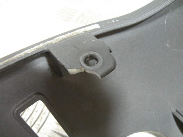 Bas de caisse gauche SYM GTS 125I  4t -2014-