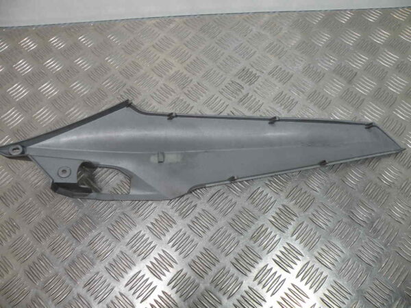 Carénage latéral gauche SYM GTS 125I  4t -2014-