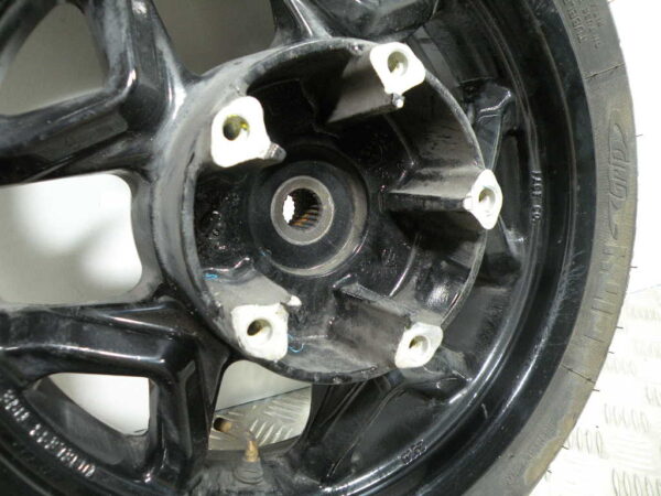Roues arrière SYM GTS 125I  4t -2014-