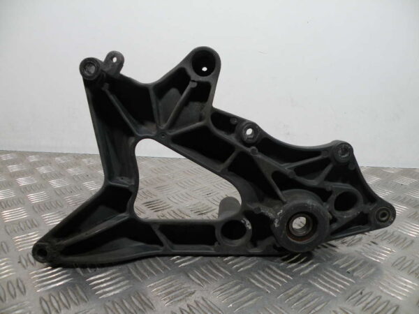 Bras oscillant SYM GTS 125I  4t -2014-