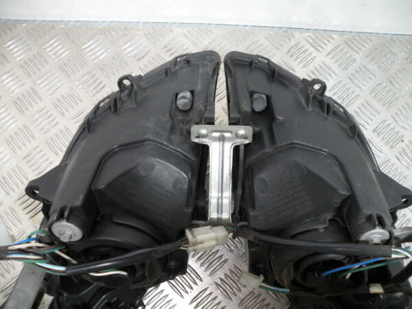 Optique avant SYM GTS 125I  4t -2014-