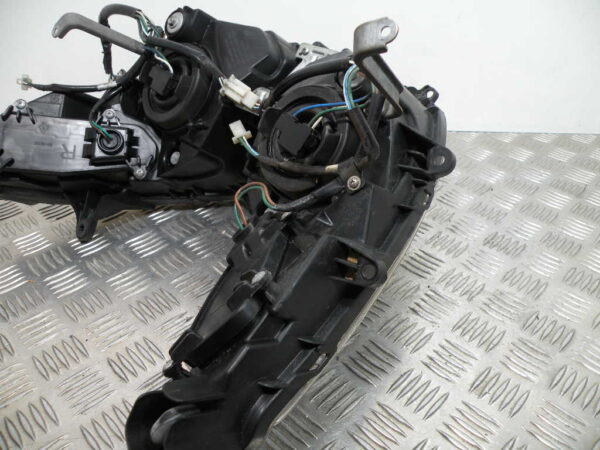 Optique avant SYM GTS 125I  4t -2014-
