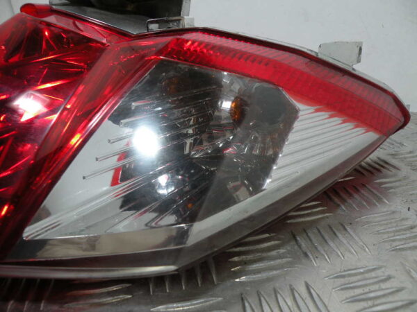 Feu arrière SYM GTS 125I  4t -2014-