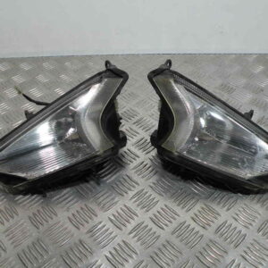 Clignotant avant SYM GTS 125I  4t -2014-