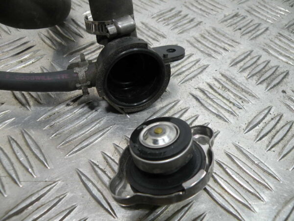 Bouchon de radiateur SYM GTS 125I  4t -2014-
