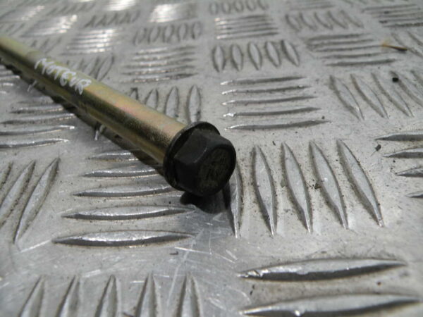 Axe moteur SYM GTS 125I  4t -2014-