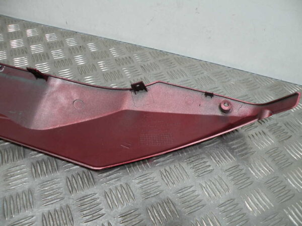 Sabot bas de caisse droit   DAELIM S2 125 4t -2010-