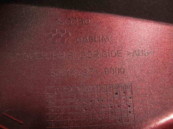 Sabot bas de caisse droit   DAELIM S2 125 4t -2010-