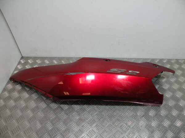 Coque arrière gauche   DAELIM S2 125 4t -2010-