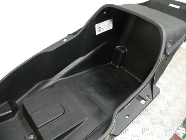 Coffre sous selle   DAELIM S2 125 4t -2010-