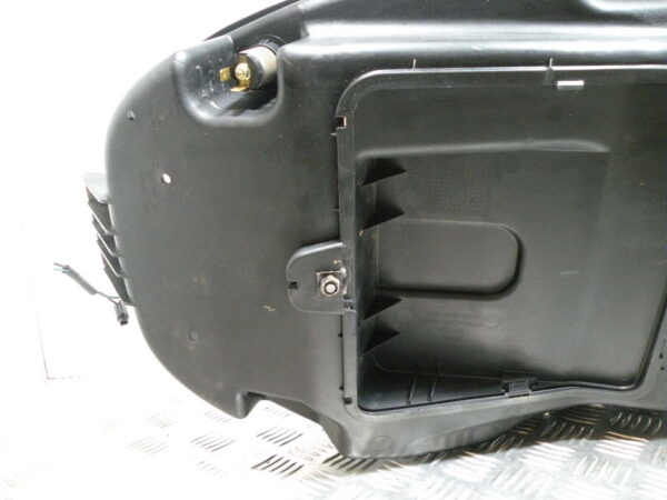 Coffre sous selle   DAELIM S2 125 4t -2010-
