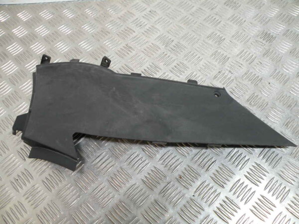 Cache sous selle droit   DAELIM S2 125 4t -2010-